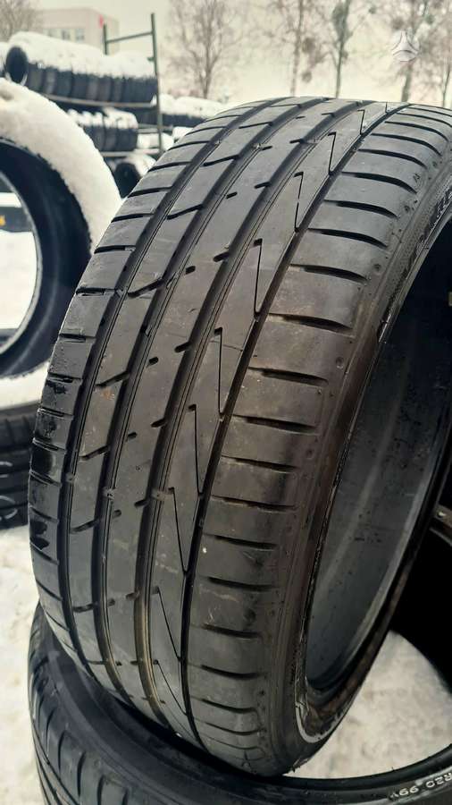 Hankook, летние 245/40 R20