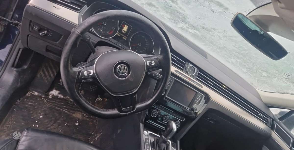 Volkswagen Passat šildomas vairas 4motion