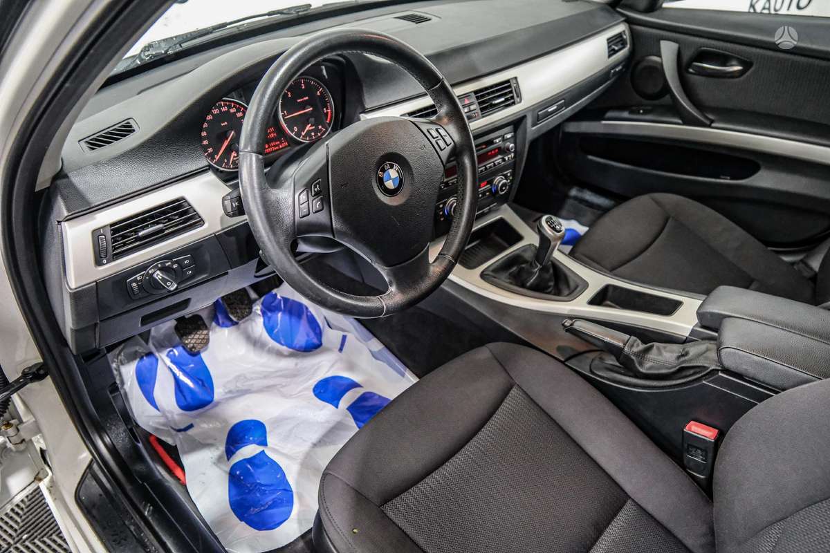 BMW 318, 2.0 l., Универсал