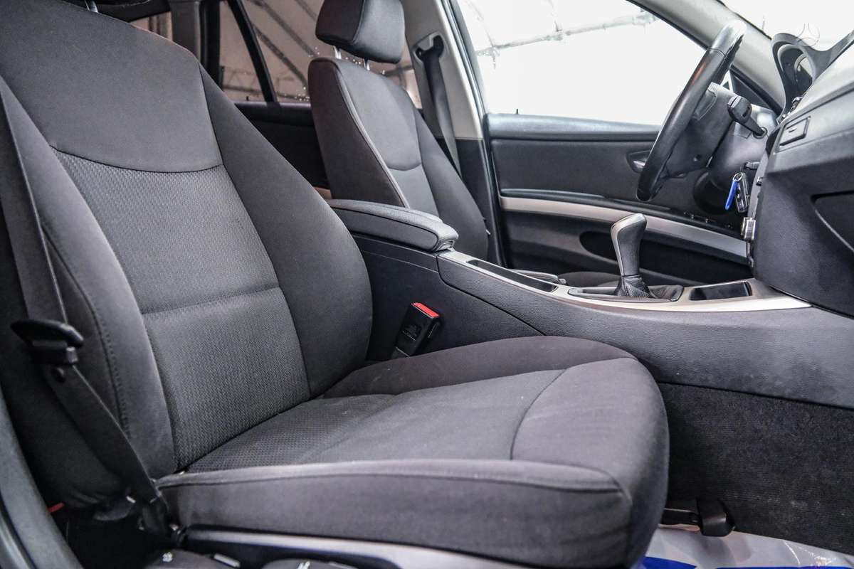 BMW 318, 2.0 l., Универсал
