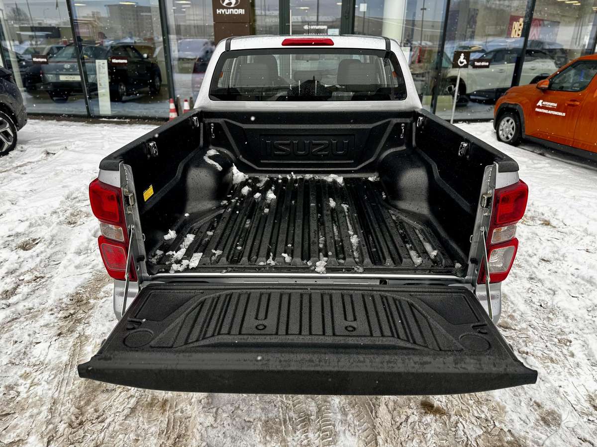 Isuzu D-Max, 1.9 l., Пикап