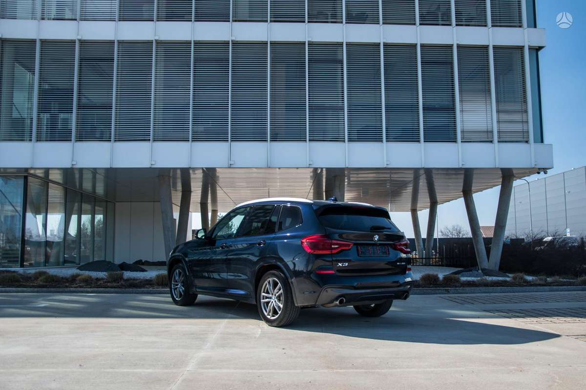 BMW X3, 2.0 l., Внедорожник / Кроссовер