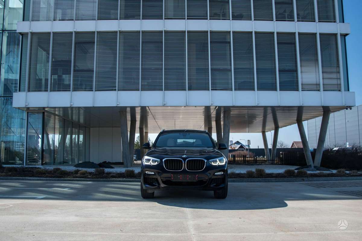 BMW X3, 2.0 l., Внедорожник / Кроссовер