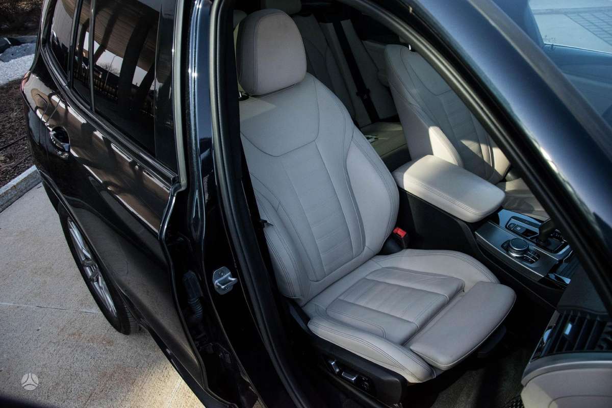 BMW X3, 2.0 l., Внедорожник / Кроссовер