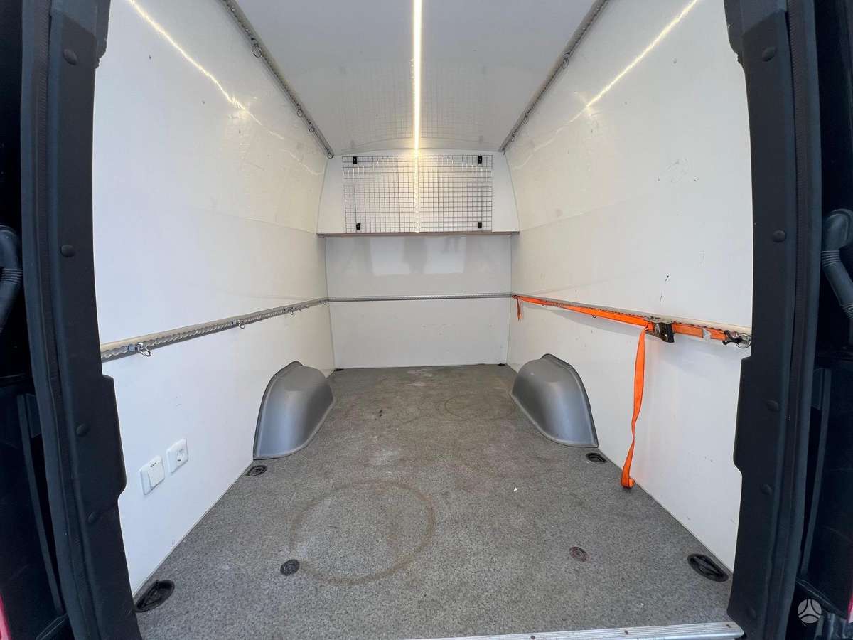 Mercedes-Benz -kita-, 2019 18