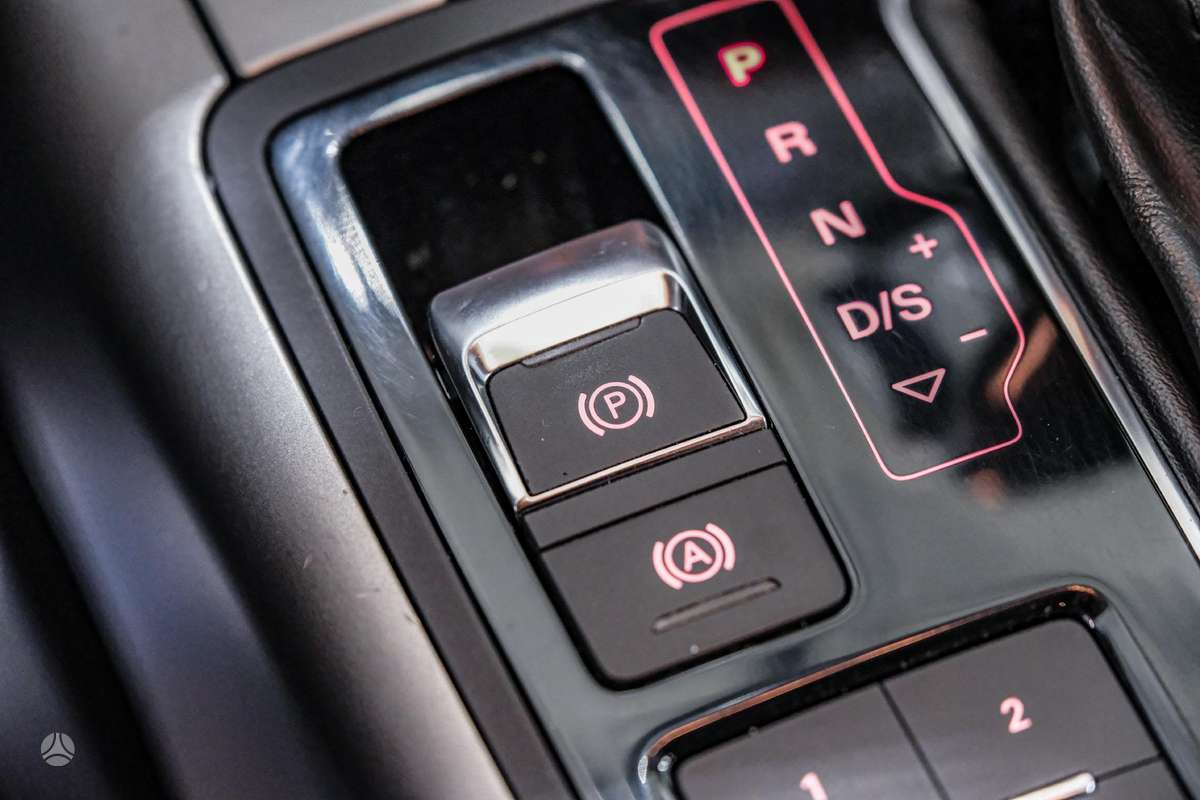 Audi A6, 2.0 l., Универсал