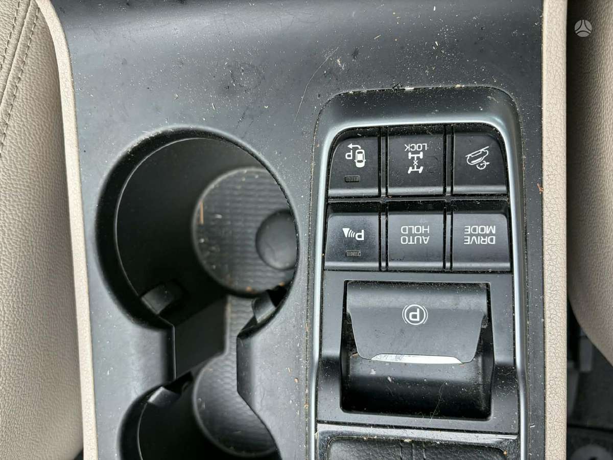 Hyundai Tucson dalimis