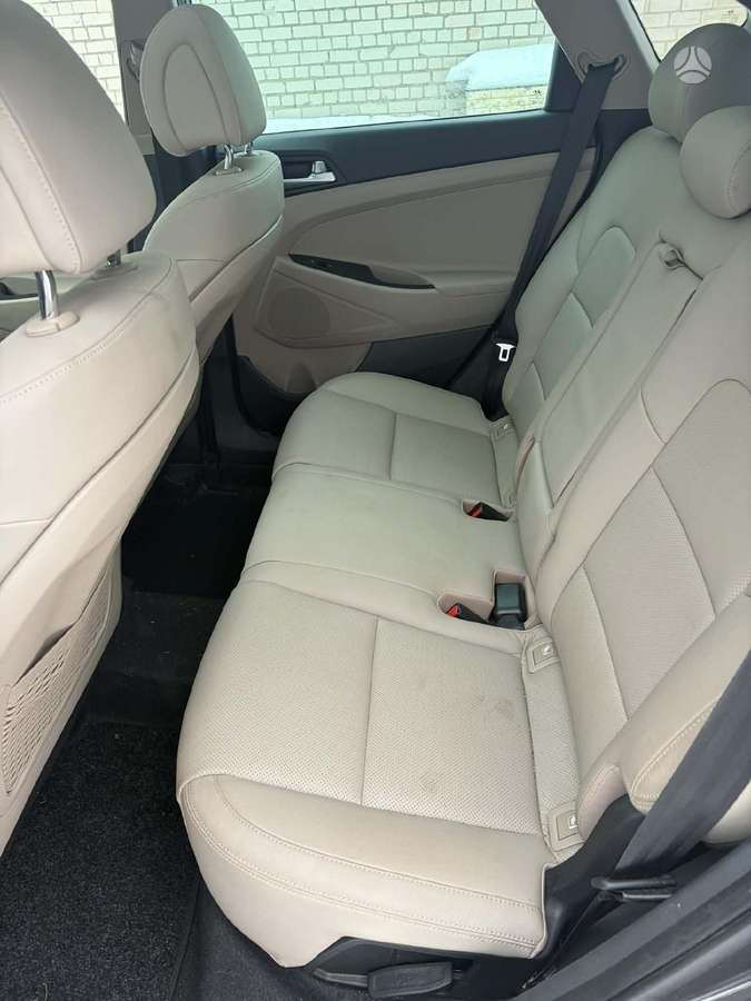 Hyundai Tucson dalimis