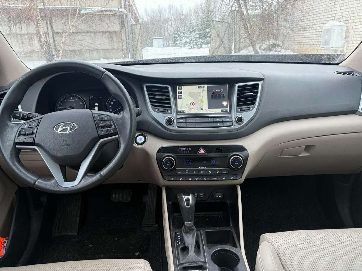 Hyundai Tucson dalimis