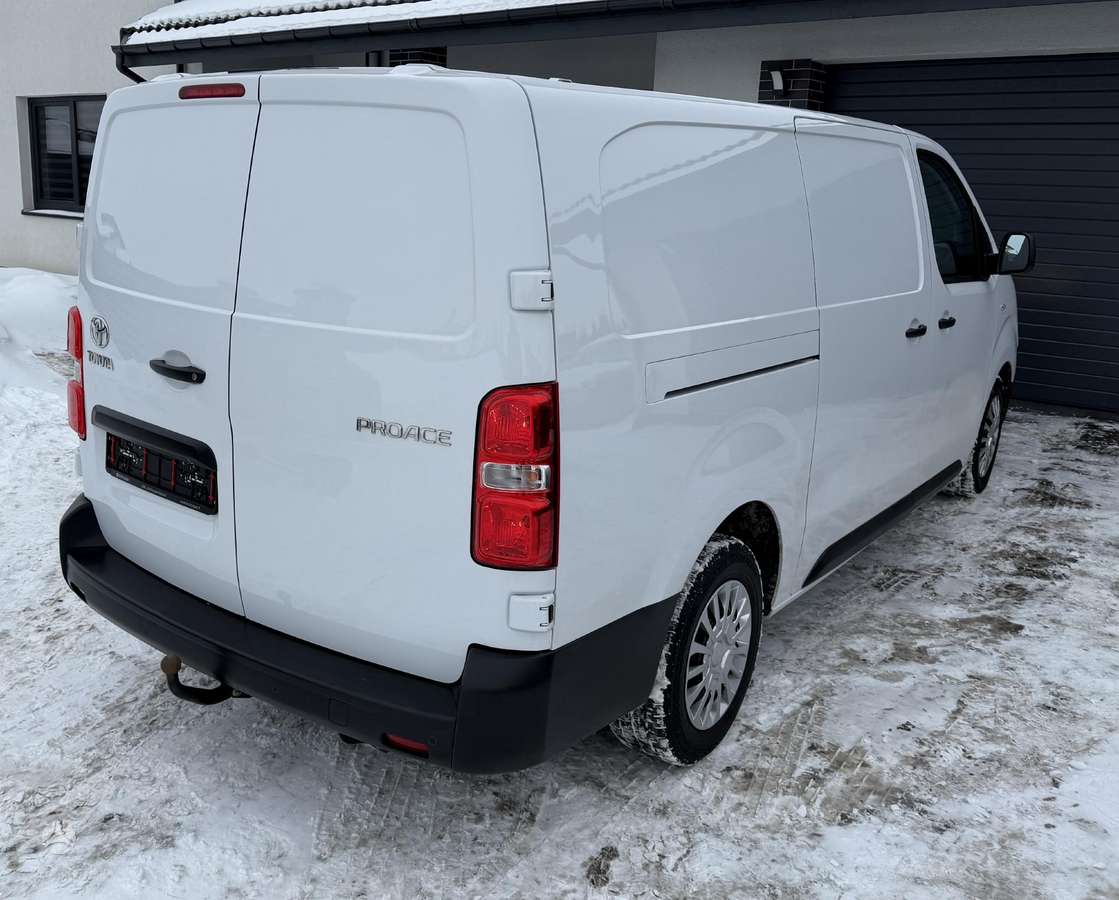 Toyota Proace, 2024 4