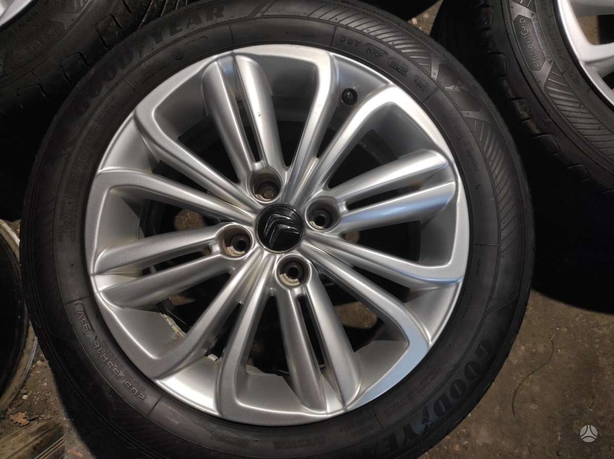 Citroen, light alloy, R16