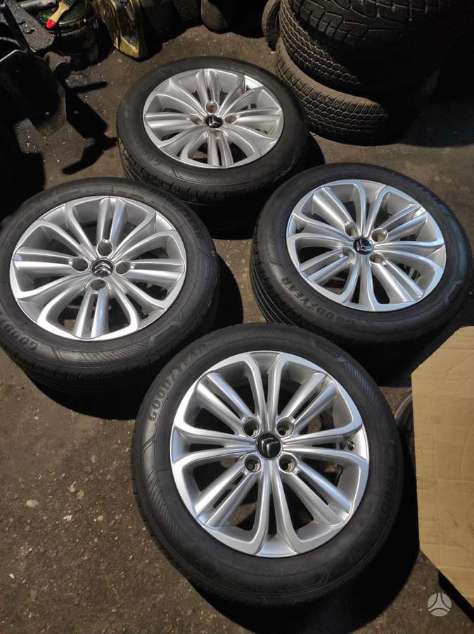 Citroen, lengvojo lydinio, R16