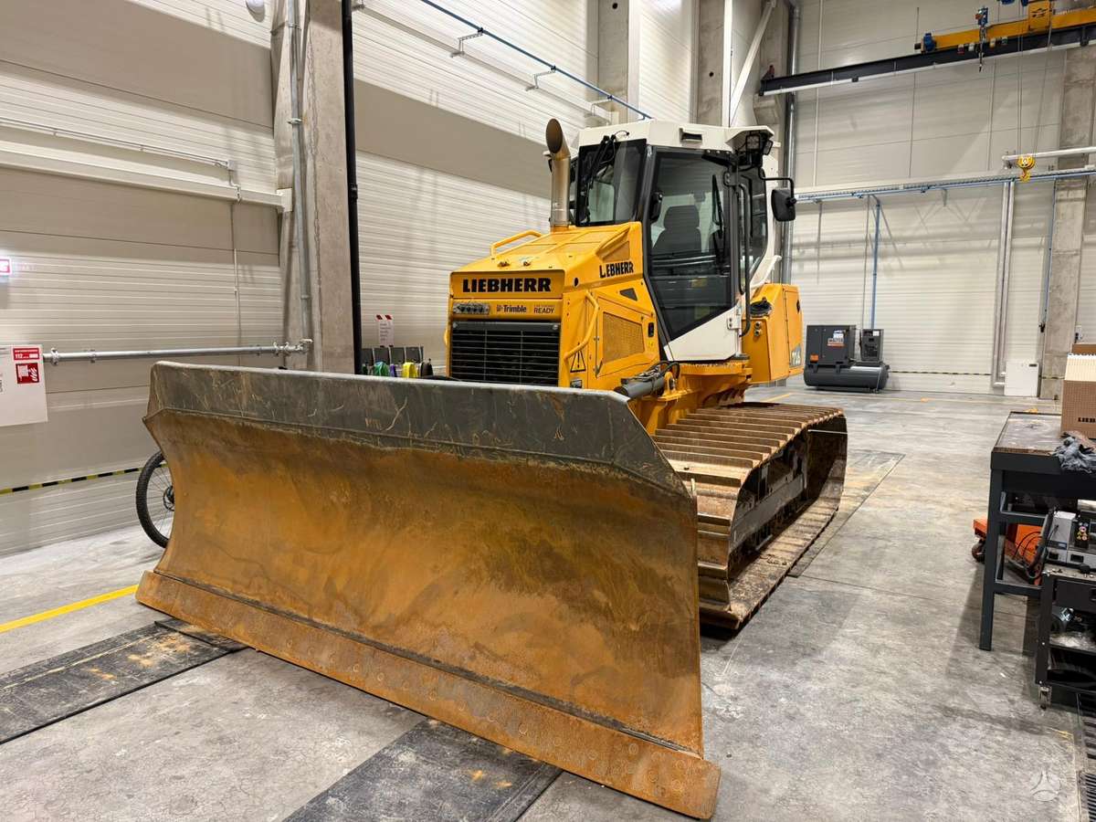 Liebherr PR716 Litronic, buldozeri