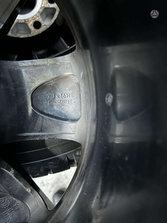 Mitsubishi L200, light alloy, R16