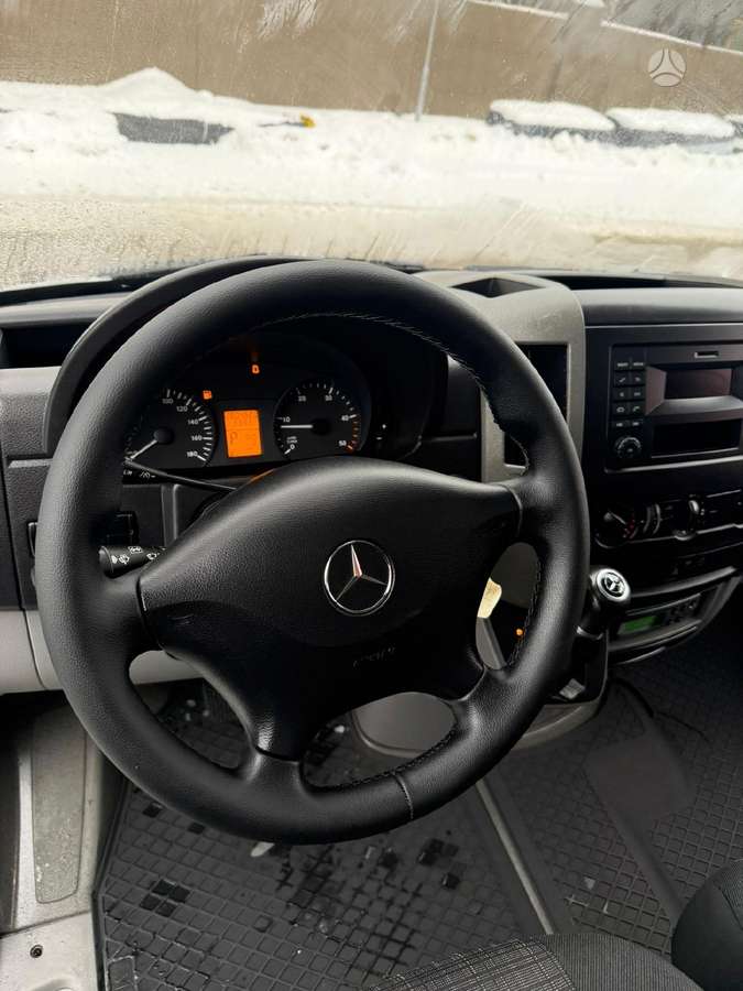 Mercedes-Benz Sprinter, 2017 11