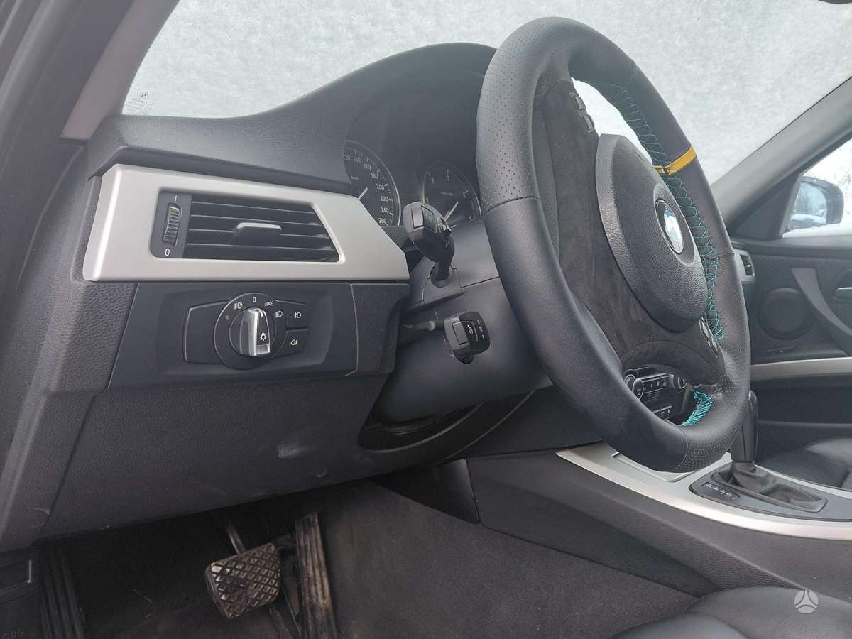 BMW 320, Hhhy, Variklis deze geri