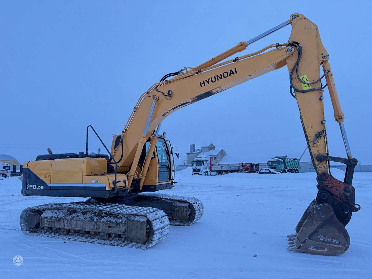 Hyundai Robex 210 LC-9, экскаваторы