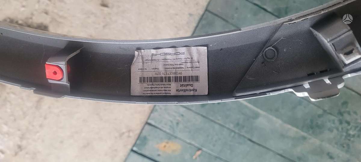 Porsche Cayenne bamperių pastiprinimai
