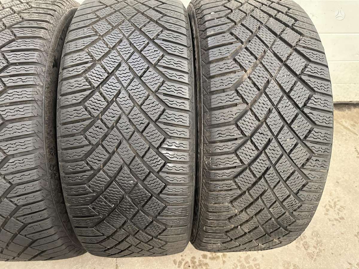 Continental, žieminės 245/45 R19