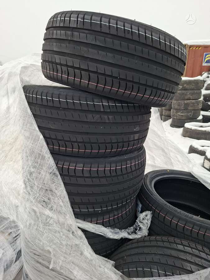 Triangle, vasarinės 255/40 R19