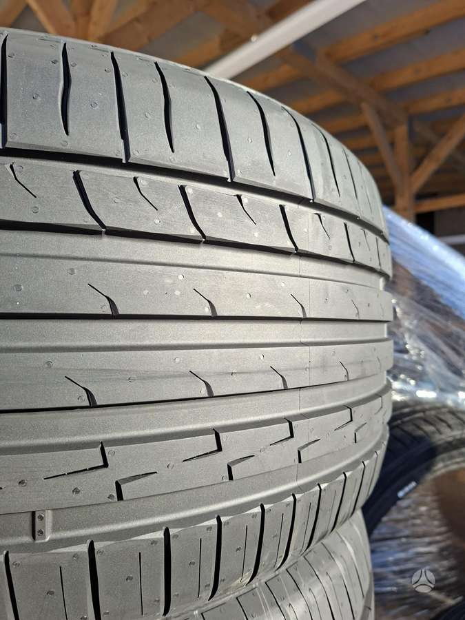 Sailun, летние 305/40 R20