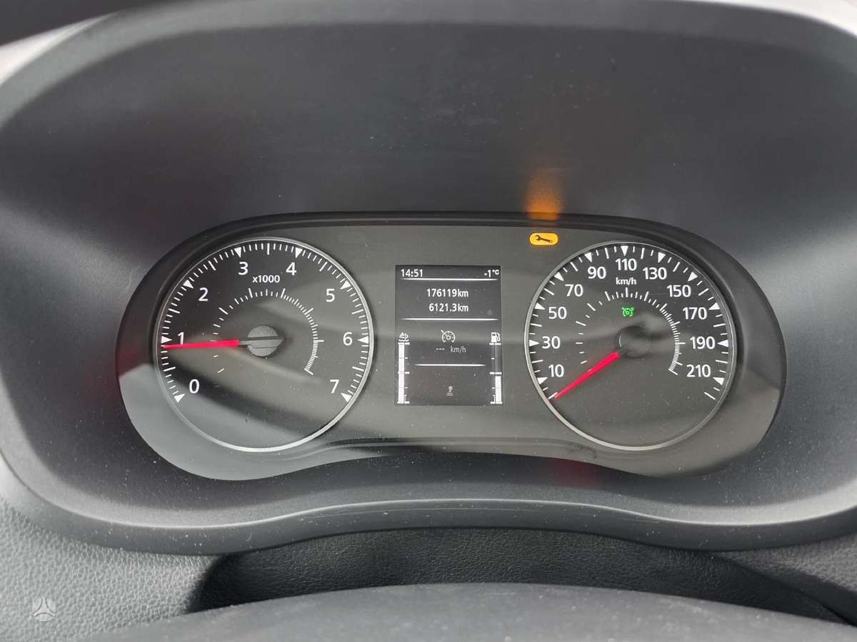 Renault Master, 2024 6