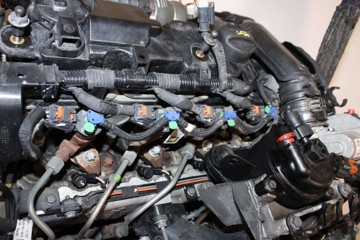 Peugeot 308, BH01, variklis