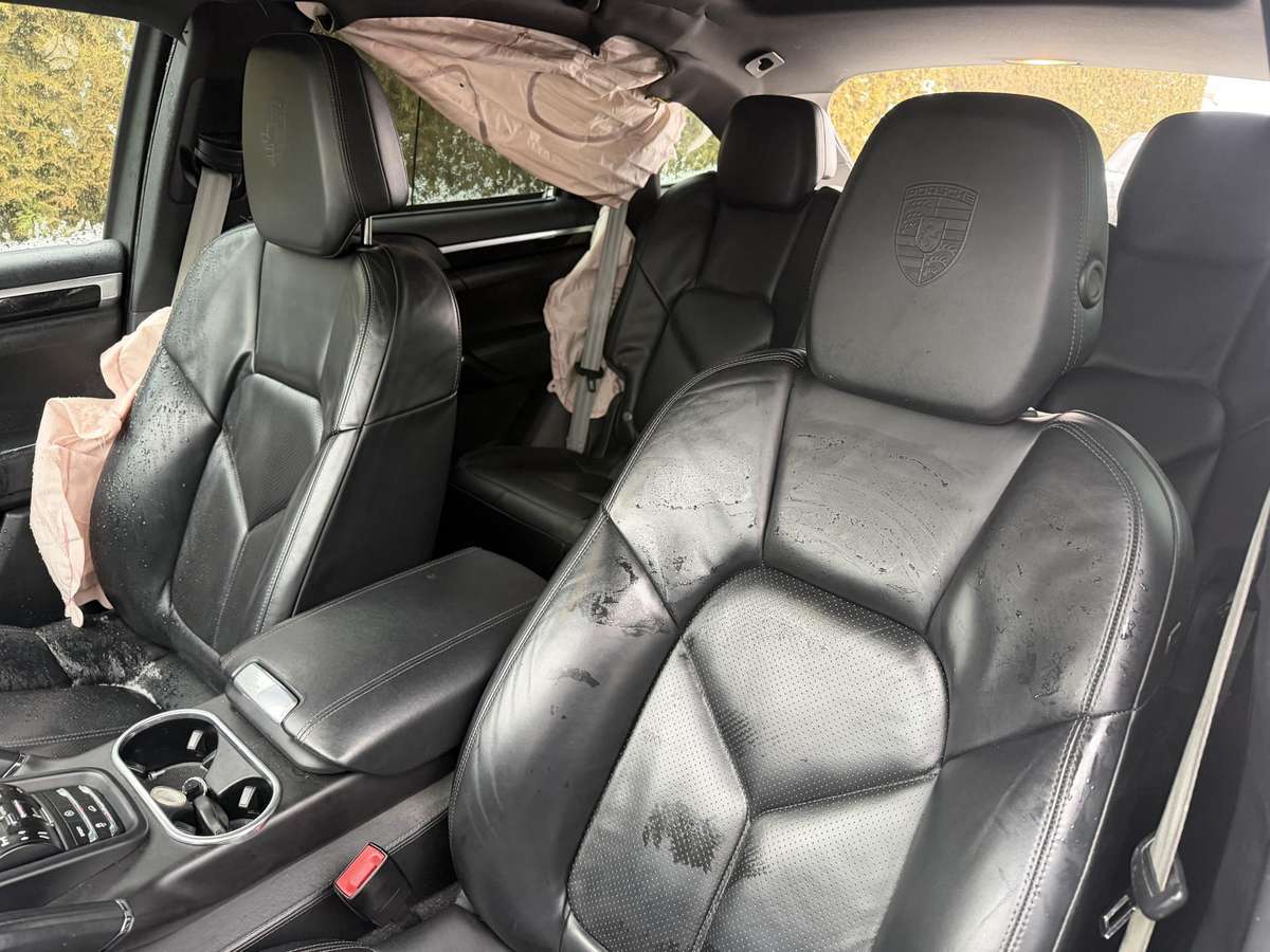 Porsche Cayenne Dalimis