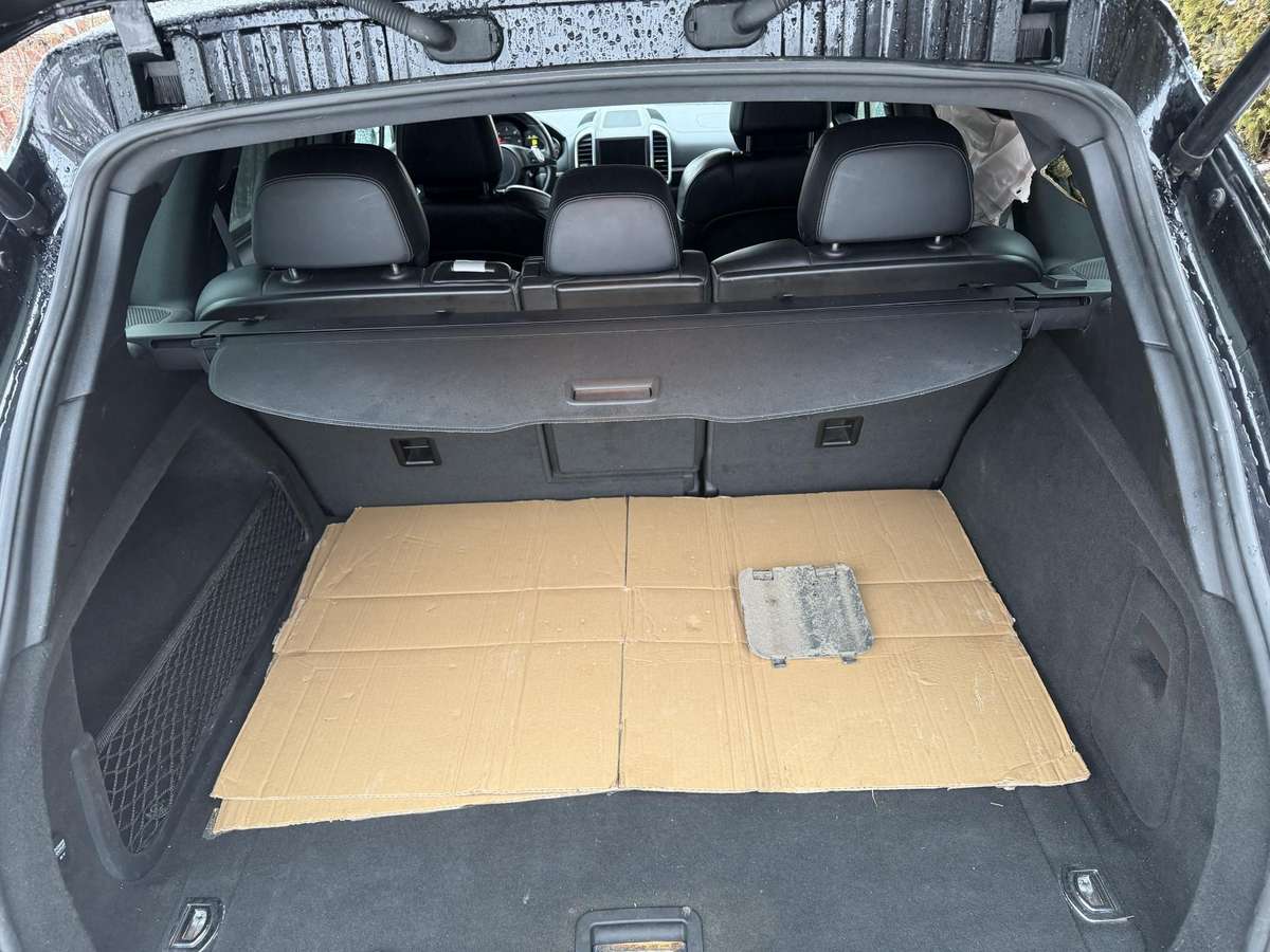 Porsche Cayenne Dalimis