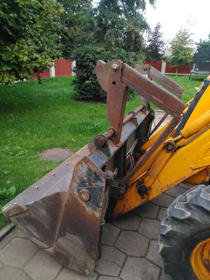 JCB 3CX, excavator loader