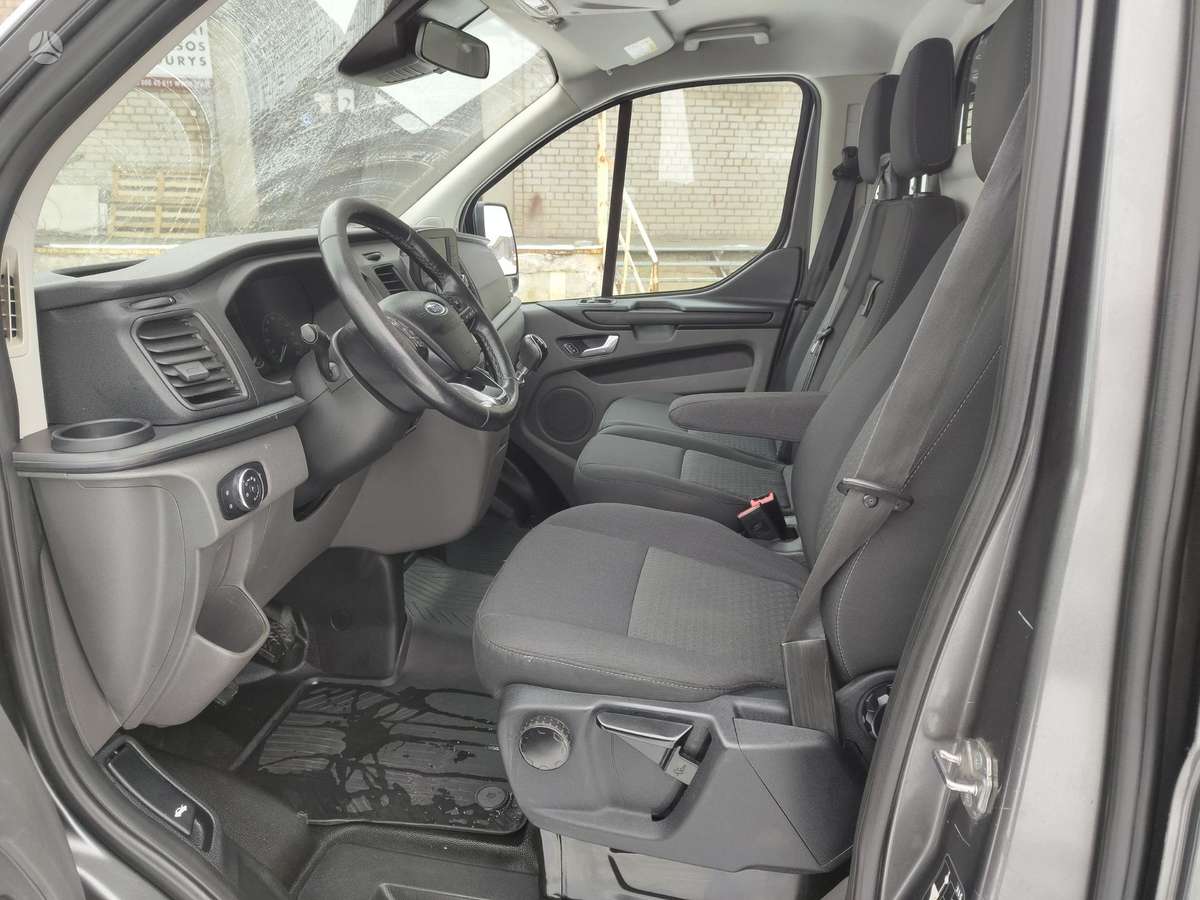 Ford Transit, 2019 10