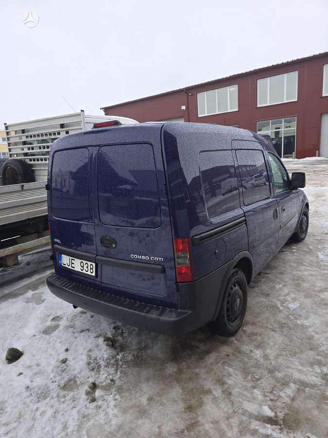 Opel Combo, 1.3 l., Минивэн