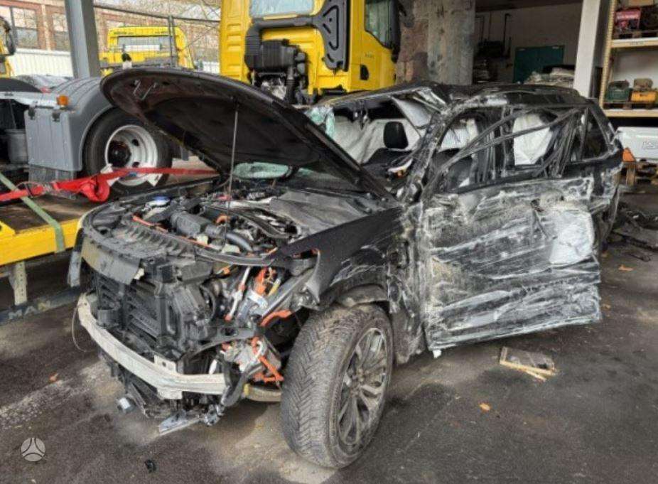 Ford Explorer по частям
