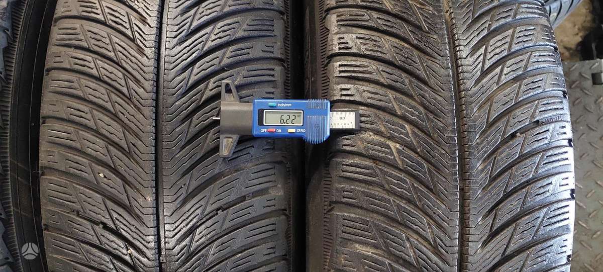 Michelin, žieminės 225/60 R17