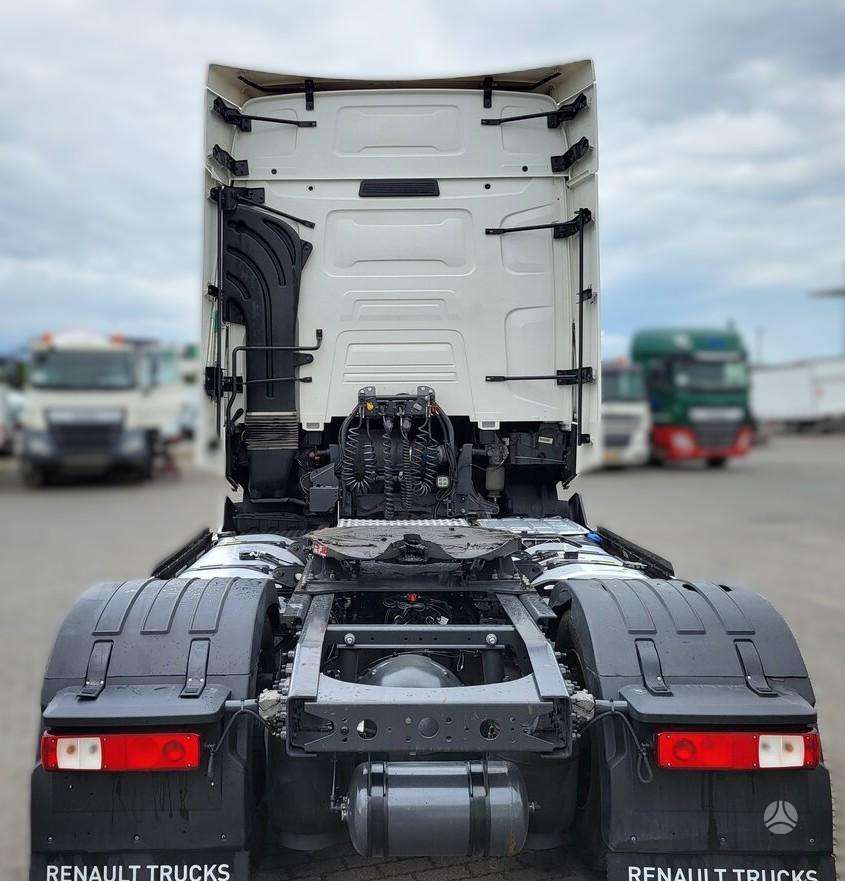 Renault T HIGH 480 T4X2, double sleeper