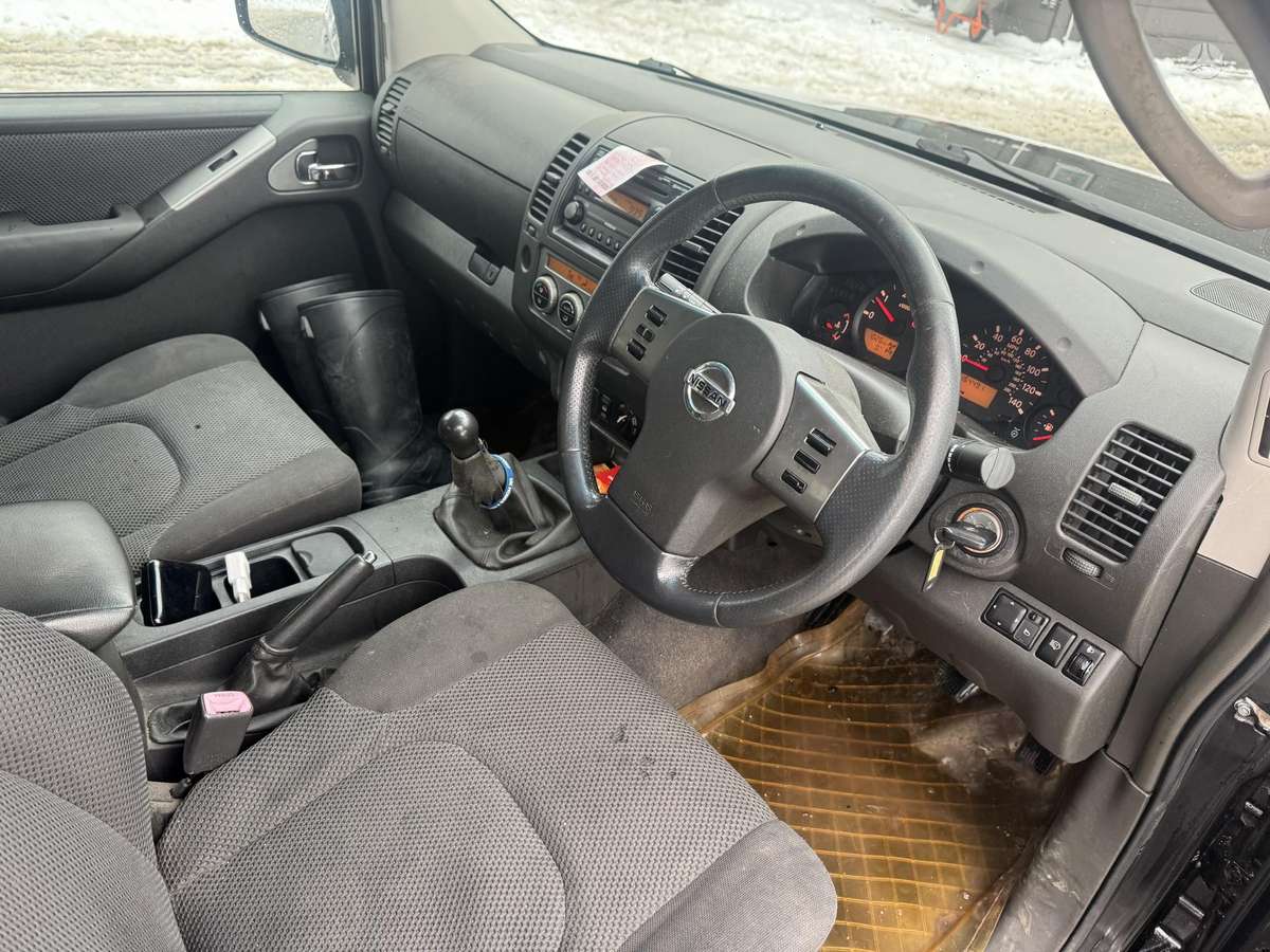 Nissan Navara, 2006 11