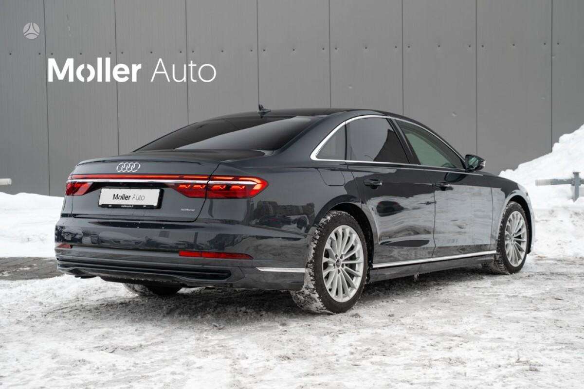Audi A8, 3.0 l., Седан