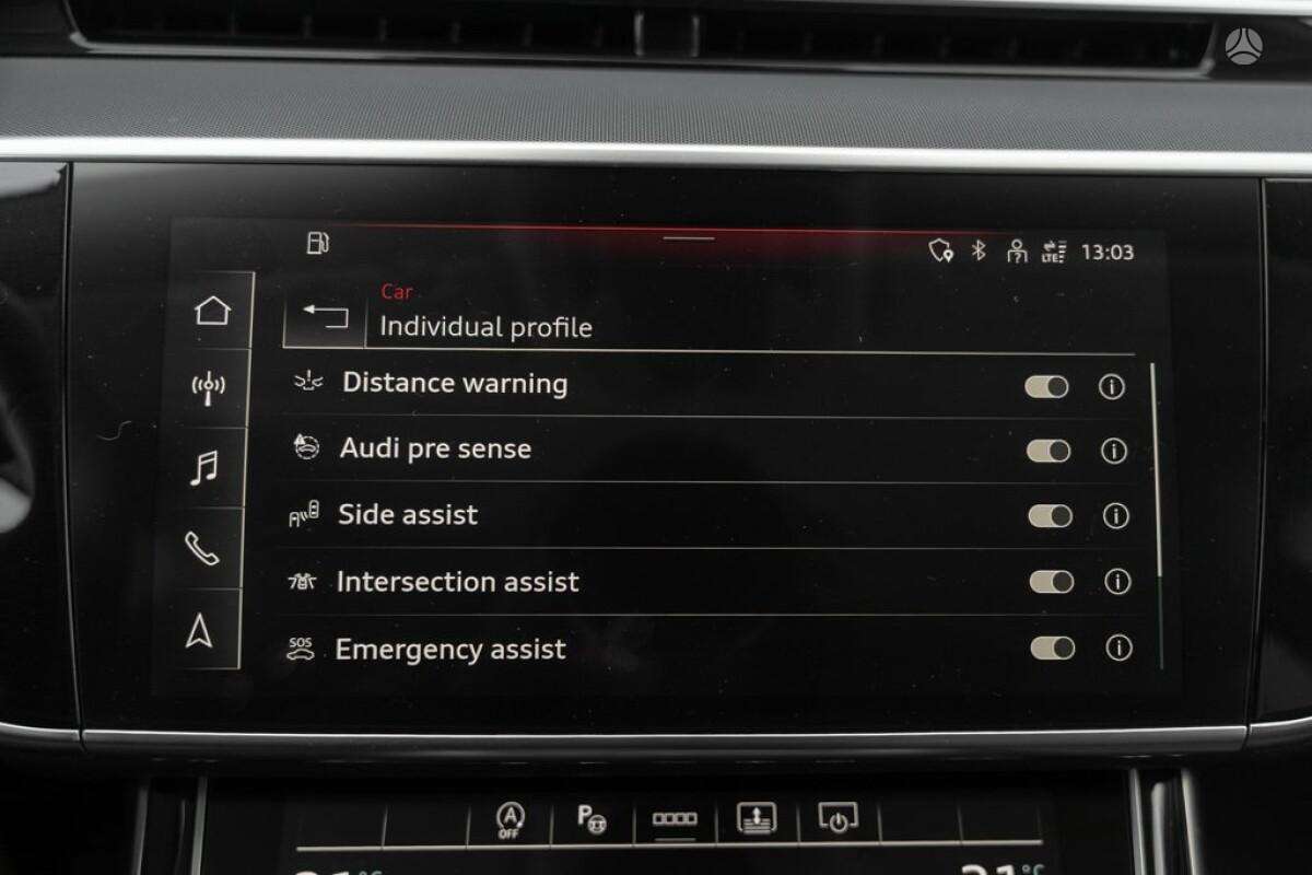 Audi A8, 3.0 l., Седан