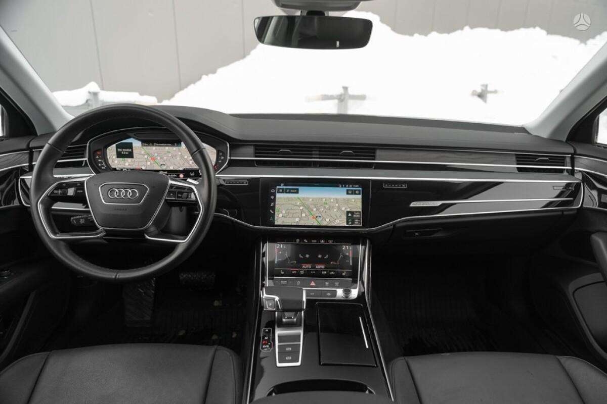 Audi A8, 3.0 l., Седан