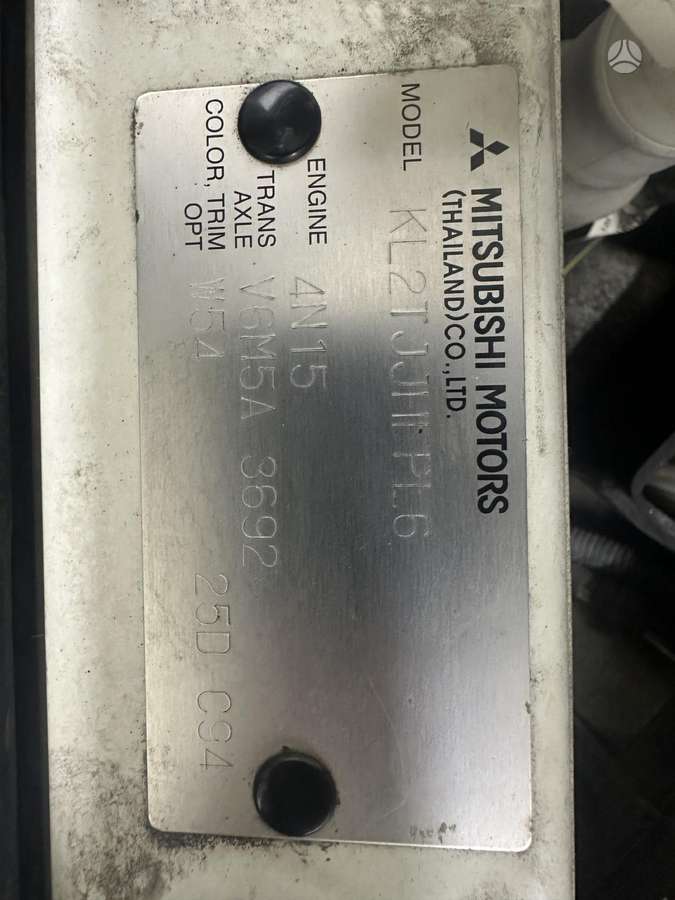 Mitsubishi L200, 2019 38