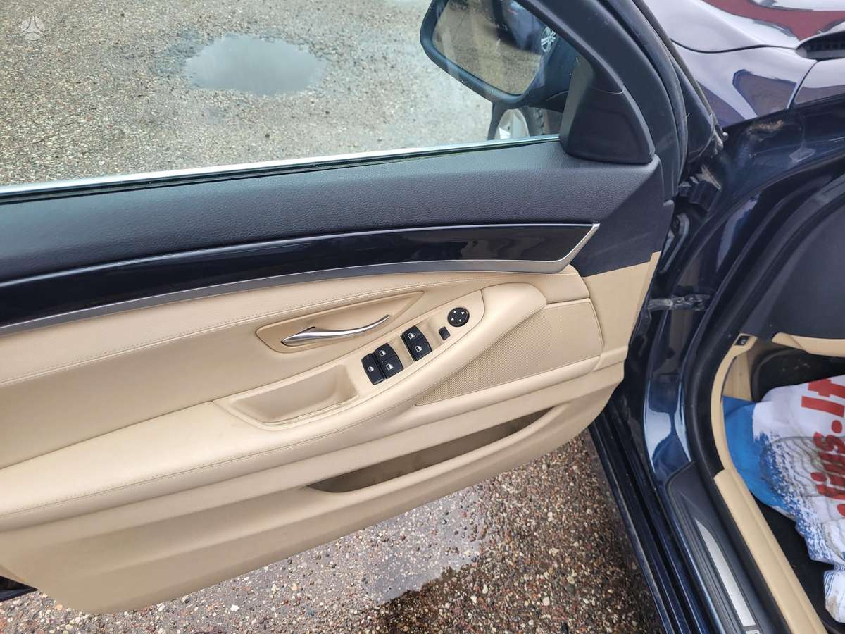 BMW 520, 2.0 l., universalas