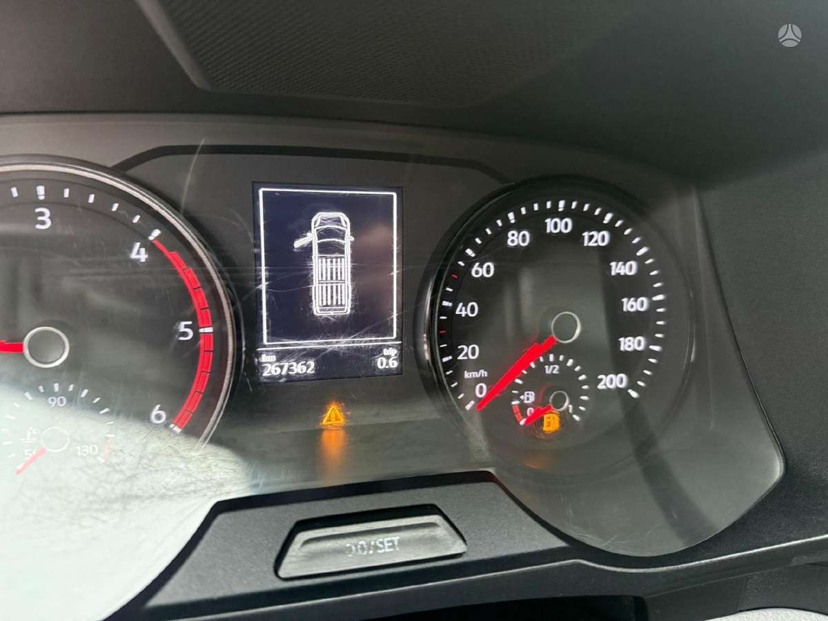 Volkswagen Crafter, 2022 13