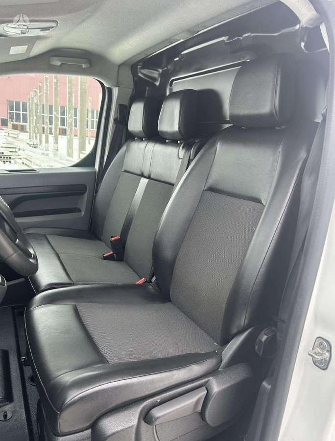 Opel Vivaro, 2020 10