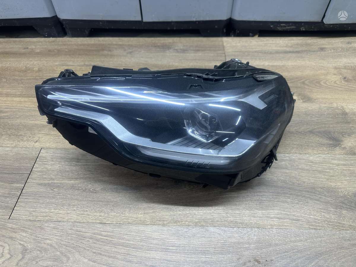 BMW 2 serija žibintai