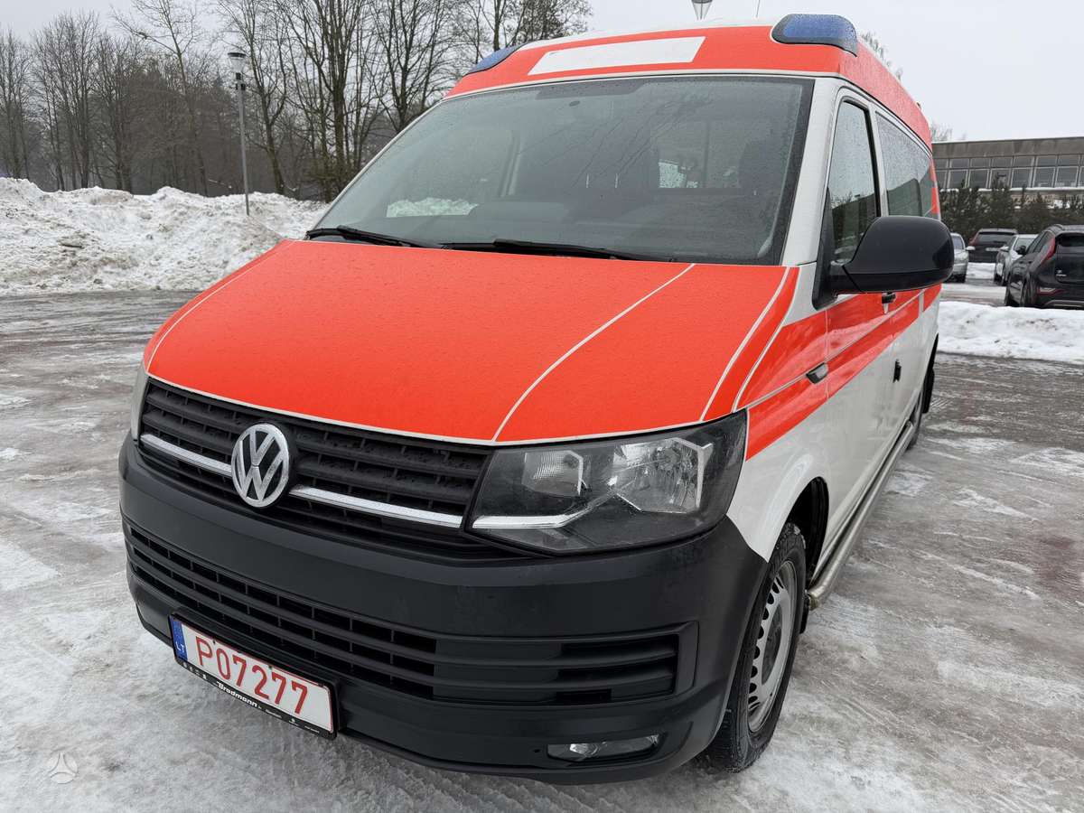 Volkswagen Caravelle - 2