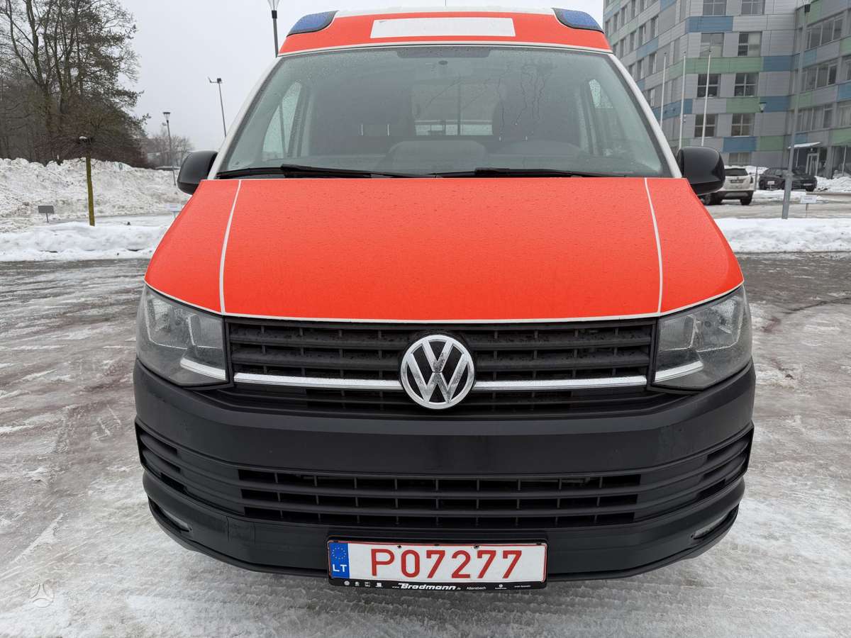 Volkswagen Caravelle - 3