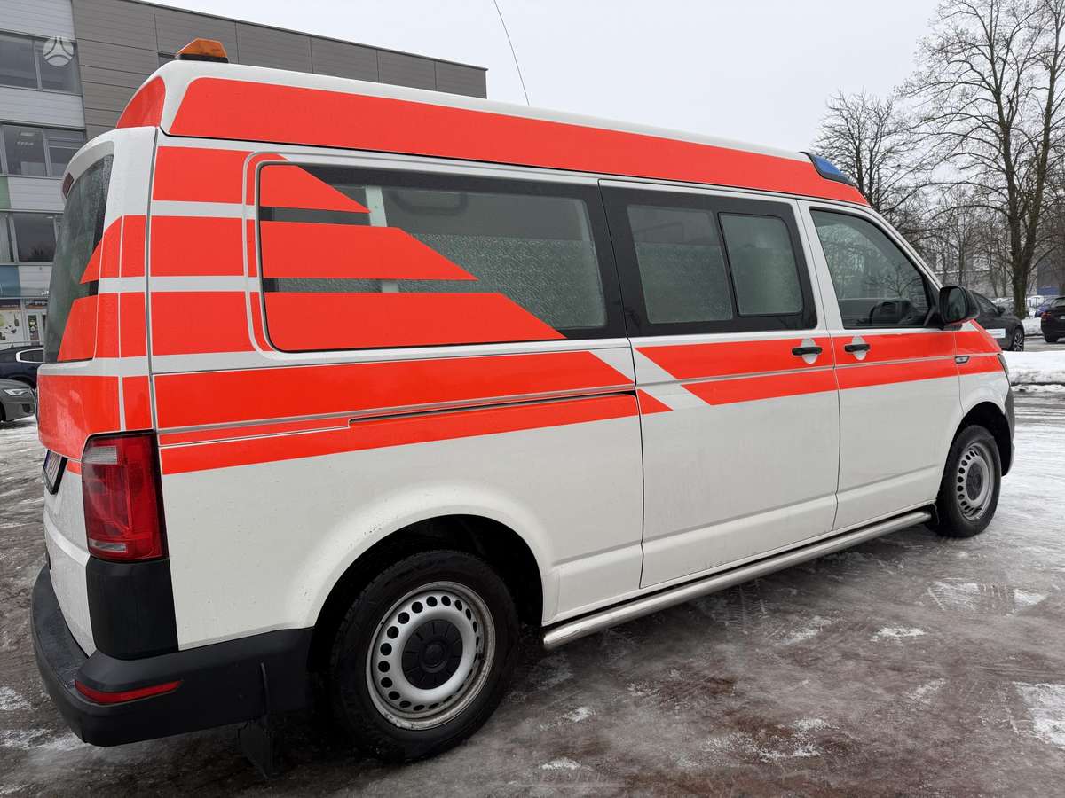 Volkswagen Caravelle - 6