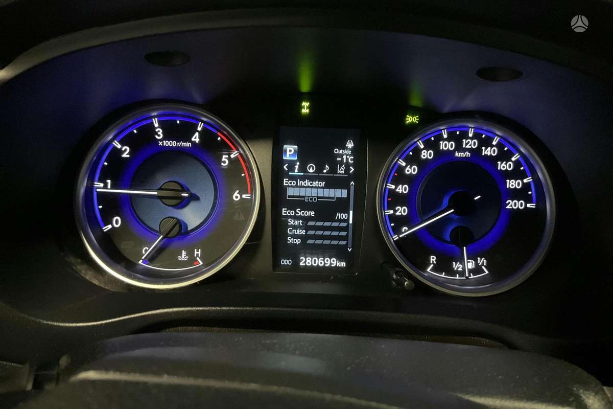 Toyota Hilux, 2017 7