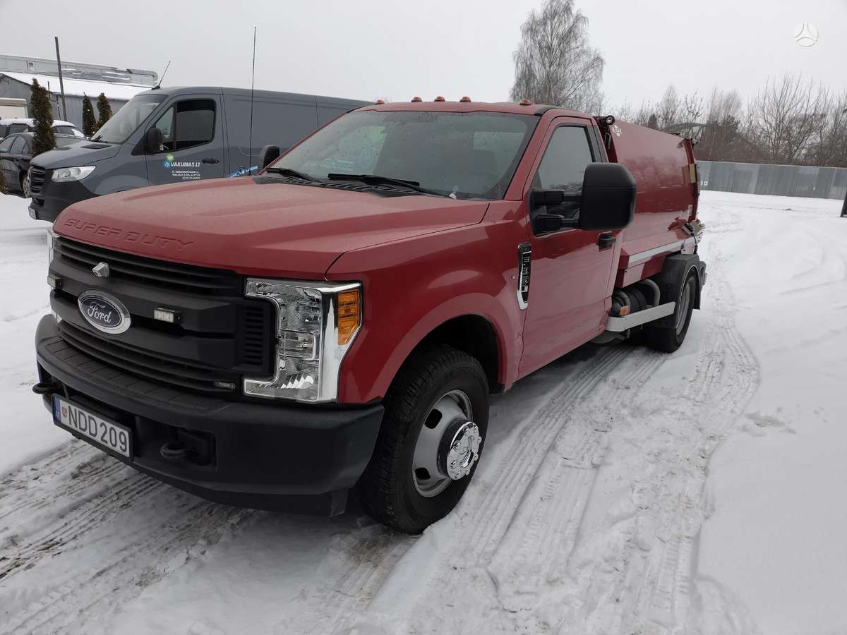 Ford F350 XL, garbage trucks
