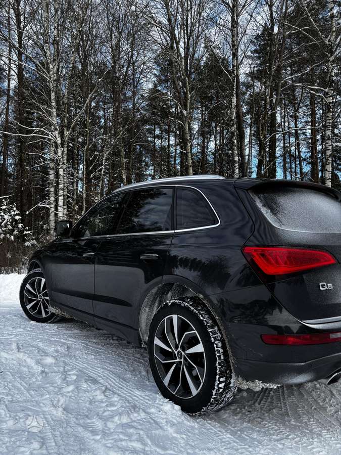 Audi Q5, 2.0 l., visureigis / krosoveris